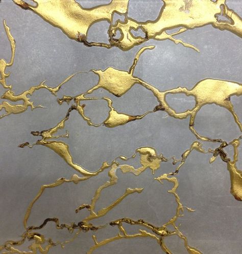 stuart fox Bild Gold, Paint Decor, Gold Veins, Kintsugi Art, Edible Gold, Texture Inspiration, Gold Aesthetic, Material Textures, Gold Interior