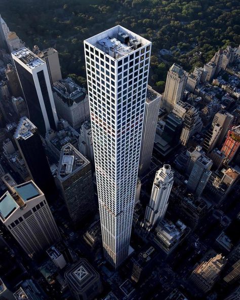 Three Point Perspective City, Three Point Perspective Photography, 3 Point Perspective Photography, 432 Park Avenue Nyc, Perspective References, Park Avenue Nyc, Architecture Studies, Story References, 432 Park Avenue