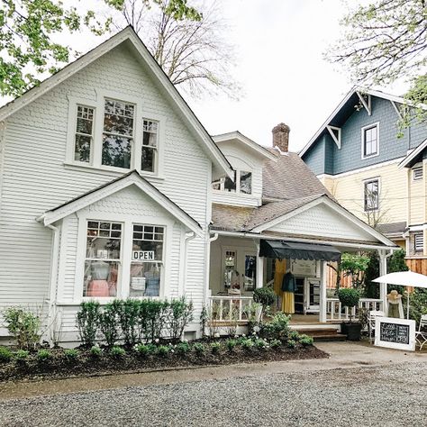 The cutest spots in Fort Langley, BC.