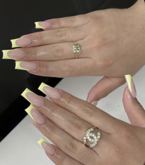 Yellow And White Nails Acrylic, Yellow French Tip Nails, Yellow French Tip, June Nails, Yellow Prom, Kiki Lala, Graduation Nails, Hippie Nails, Medium Almond