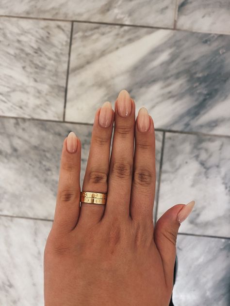 Natural Nails Tan Skin, Natural Nails Spring Colors, Natural Nails Real, Natural Nails Long, Gel Nail Art Ideas, Cute Nails Black, Natural Color Nails, Natural Nail Shapes, Elegante Outfits