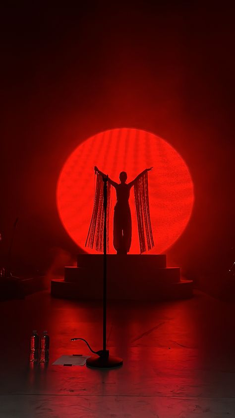 Greek Theater, Stage Lighting Design, The Marías, Concert Stage Design, Theatre Lighting, Stage Set Design, Textured Waves, Stage Set, Cinematic Photography