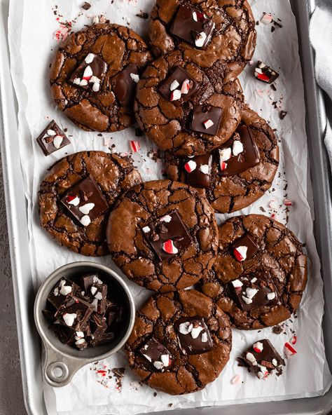 Peppermint Brownie Cookies - Browned Butter Blondie Peppermint Brownie Cookies, Peppermint Brownie, Chocolate Peppermint Bark, Best Holiday Cookies, Peppermint Brownies, Browned Butter, Peppermint Bark, Holiday Cookie, Brownie Cookies