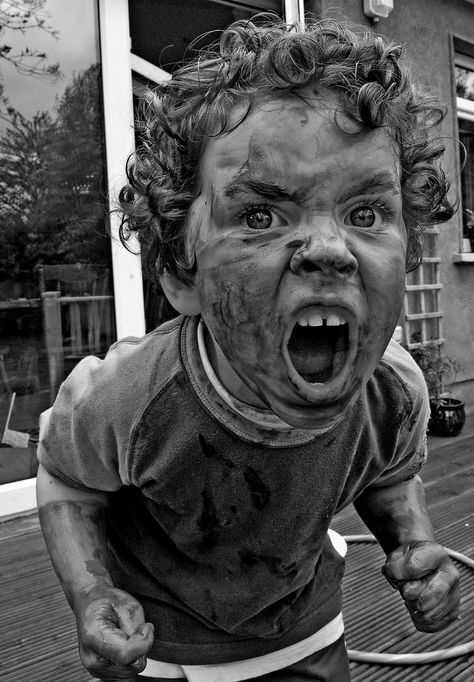 Expressions Photography, 얼굴 드로잉, Arte Punk, Fotografi Digital, Discipline Kids, Face Photography, Foto Poses, Face Expressions, Black And White Portraits