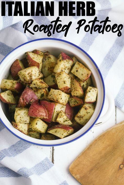 These deliciously seasoned Italian Herb Roasted Potatoes are the perfect side dish. Dice, season, toss and roast in the oven to perfection! #SideDish #RoastedPotatoes  via @xtremecouponmom Herb Roasted Potatoes, Potatoes Recipes, Easy Peasy Recipes, Roasted Potato Recipes, Easy Potato Recipes, Potato Recipes Side Dishes, Potato Side Dishes, Mouthwatering Recipes, Extreme Couponing