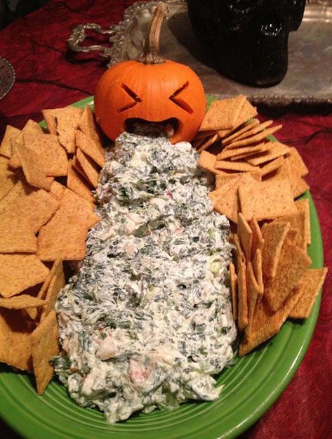 Comidas Halloween, Puking Pumpkin, Halloween Eats, Office Potluck, Halloween Potluck, Halloween Appetizers Easy, Dekorasi Halloween, Halloween Party Snacks, Halloween Fest