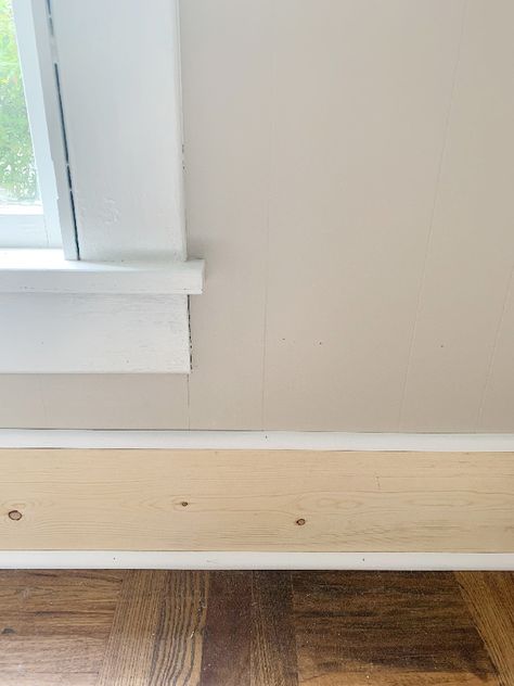 Simple DIY Baseboards (and How to Paint Them) - Thistlewood Farm Mdf Baseboard Diy, Farmhouse Style Baseboards, Diy Floor Trim Baseboards, Baseboards And Trim Diy, Diy Farmhouse Baseboards, Custom Trim Ideas, Upgrade Baseboard Trim, Simple Baseboards And Trim, Diy Craftsman Baseboards