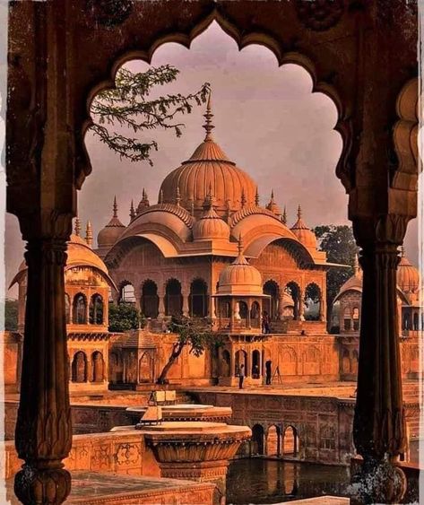 Kusum Sarovar, Rajasthan Culture, India Architecture, Ancient Indian Architecture, Temple Photography, Amazing India, Africa Do Sul, Indian Architecture, Ancient India