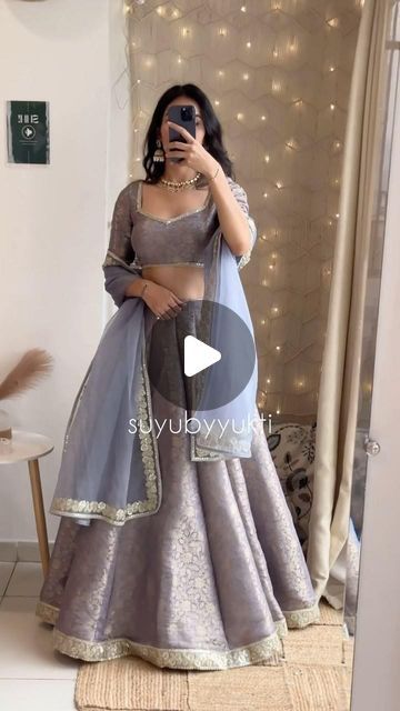 Trending Lehenga Designs, Indian Bridesmaids Outfits, Trending Lehenga, Lehenga Designs Latest, Grey Lehenga, Latest Lehenga Designs, Lehenga Indian, Brocade Lehenga, Lehenga Bridesmaid