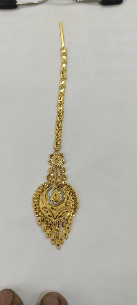 Weight 5gms Maang Tika Gold Design, Mang Tika Jewelry Gold, Mangtika Designs, Gold Mang Tika Design, Mangtika Jewellery Gold, Gold Mangtika, Marriage Planning, Tika Jewelry, Environment Quotes