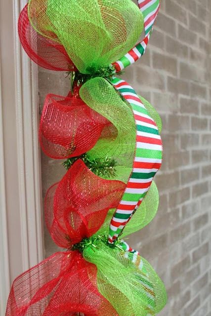 Deco mesh garlands are easy to make and can be adapted    to  any occasion or colors that you want.  They are also    inexpensive and g... Mesh Garland, Deco Mesh Garland, Theme Carnaval, Diy Christmas Garland, Mesh Wreath Tutorial, Grinch Christmas Decorations, Christmas Wreaths Diy Easy, Deco Mesh Christmas Wreaths, Mesh Wreath Diy