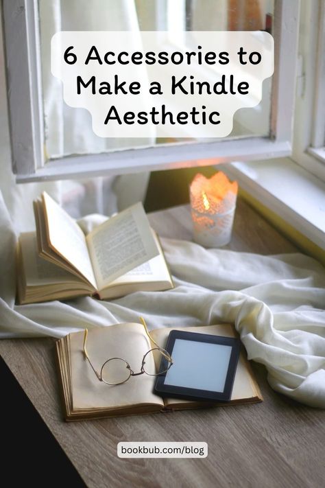 The best bookish accessories for Kindle lovers. Cozy Kindle Aesthetic, Kindle Accessories Aesthetic, Kindle Fire Aesthetic, Kindle Case Ideas, Kindle Customization, Kindle Setup, Decorate Kindle, Kindle Case Aesthetic, Reading Kindle Aesthetic