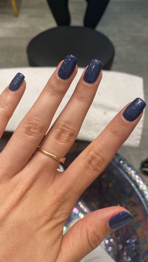 Nails That Look Good With Navy Blue Dress, Homecoming Nails For Navy Blue Dress, Navy Blue Acrilyc Nails, Nail Ideas For Navy Blue Dress, Navy Blue Nails With Chrome, Nails To Go With Navy Blue Dress, Nails To Go With Navy Dress, Nails For Navy Blue Dress, Nails That Go With Navy Blue Dress