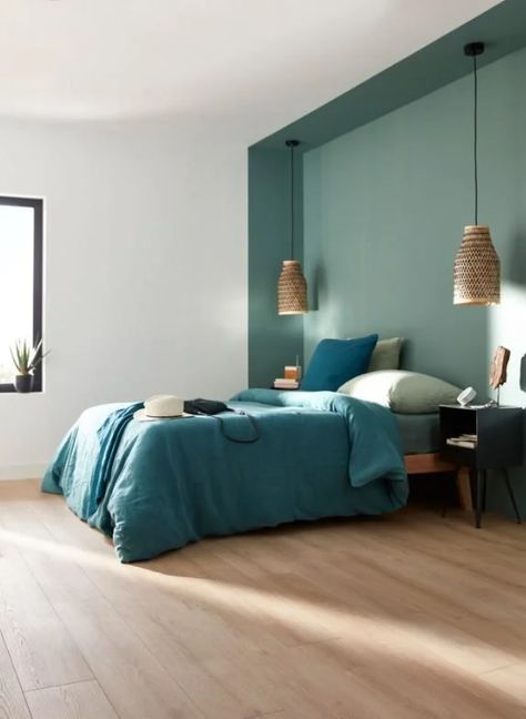 9 simple wall paint ideas that will transform your interior on a budget Idea Bilik Tidur, Reka Bentuk Bilik Tidur, Hiasan Bilik Tidur, Bedroom Wall Designs, Bedroom Wall Colors, Zen Decor, Bedroom Paint, Bedroom Colors, Bed Room