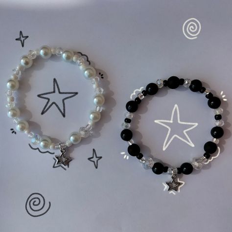 pulseras de estrella para compartir @strawberrry_bazar en ig Check more at https://howcandothis.com/diyideas/pulseras-de-estrella-para-compartir-strawberrry_bazar-en-ig/ Matching Star Bracelets, Themed Bracelet Ideas, Star Bracelet Bead, Y2k Bracelet Ideas, Y2k Bracelets Beads, Bracelets Ideas Aesthetic, Bead Matching Bracelets, Aesthetic Matching Bracelets, Aesthetic Beads Bracelet