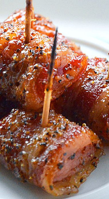 Bacon Wrapped Kielbasa Bites, Bacon Wrapped Kielbasa, Kielbasa Bites, Brown Sugar Glaze, Best Appetizer Recipes, Sugar Glaze, 300 Calories, Finger Food Appetizers, Kielbasa