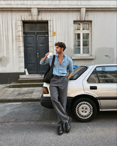 Old Money’s guide to the best men’s summer 21 outfits ideas Men’s Classic Outfits, European Aesthetic Men, Men Casual Professional Outfit, Italian Menswear Style, Italian Male Style, Europe Outfit Men, Italian Man Fashion, Smart Male Outfits, Italian Spring Outfits Men