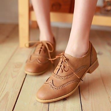 Get them at Light in the Box for $34.99. Also available in black and beige, sizes 5–10.5. Flat Oxford Shoes, Oxford Shoes Heels, Oxford Shoes Outfit, Casual Oxford Shoes, Stylish Footwear, Brown Shoes, Beige Shoes, Women Oxford Shoes, Coffee Brown