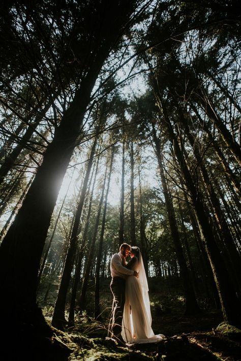 Ethereal woodsy elopement inspiration at Underpine Woods near Bude in Cornwall with @underpinewoods @peony_and_lace_weddings @moon.gazey.hare @booloulewdesign @budeblooms Forest Wedding Photoshoot Ideas, Foggy Forest Wedding, Forest Wedding Poses, Ethereal Prenup Shoot, Woods Elopement Photo Ideas, Moody Forest Wedding Photography, Woods Wedding Pictures, Twilight Wedding Photos, Woods Wedding Photography