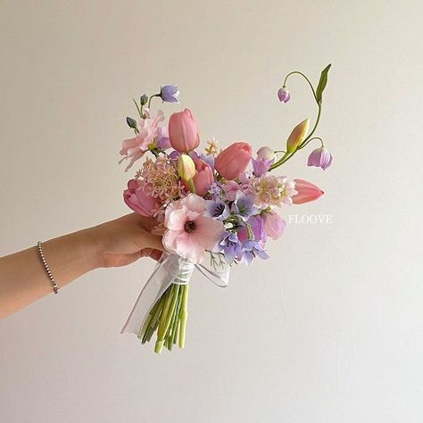 Small Whimsical Bouquet, Small Bridal Bouquet Summer, Small Wildflower Bouquet, Micro Bouquet, Whimsical Bridal Bouquet, Small Bridal Bouquets, Small Wedding Bouquets, Simple Wedding Bouquets, Pastel Bouquet