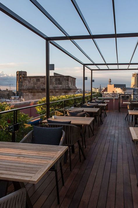 Pergola Design Ideas - Home Decor Rooftop Terrace Design Rooftop Bar Design, Roof Top Cafe, Rooftop Restaurant Design, Barcelona Hotel, Roof Terrace Design, Outdoor Restaurant Design, Terrace Restaurant, Restaurant Patio, Rooftop Terrace Design