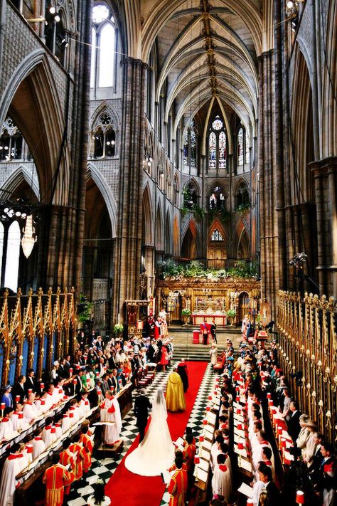 Majestic. The wedding of Catherine Elizabeth and Prince William. Michael Middleton, Royal Wedding 2011, William Kate Wedding, Principe William Y Kate, Royal Bride, Prince William Et Kate, William E Kate, Middleton Wedding, Looks Kate Middleton