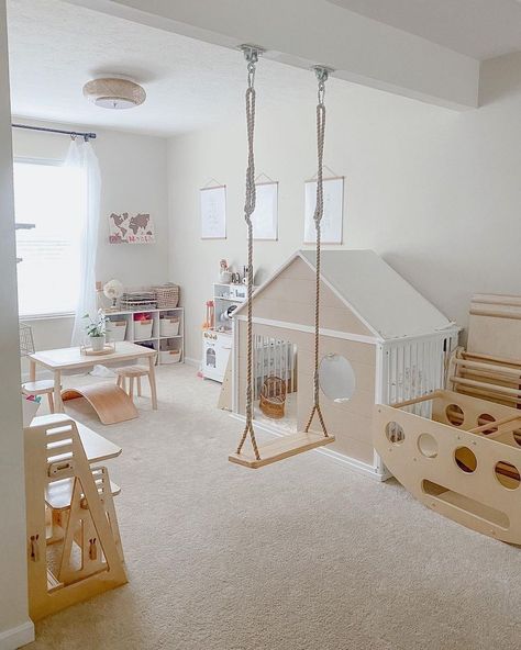 Baby Play Room Ideas Girl, Downstairs Playroom Ideas, Kids Playroom Inspiration, Toddler Toy Room Ideas, Modern Playroom Design, Kids Play Area In Living Room Ideas, Kids Playroom Aesthetic, Montessori Playroom Decor, Bonus Room Playroom Ideas