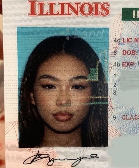 License Photo Aesthetic, Aesthetic Id Photo, Passport Photo Aesthetic, School Id Pictures, Passport Photo Makeup, Pretty Id Card Picture, Ssn Card, Bombshell Makeup, Spartan Tattoo