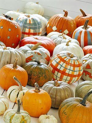 Painted Pumpkin Party - Bower Power Pretty Pumpkins, Pumpkin Party, Pumpkin Halloween Decorations, Fall Outdoor Decor, Fall Holidays, Fete Halloween, Painted Pumpkins, Pumpkin Decorating, Fall Harvest