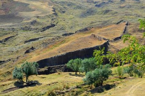 "Noah's Ark discovered on Mt.  Arrarat in Turkey" Must watch documentary Mount Ararat, Noah Ark, Sinners Prayer, Hms Hood, Bible Mapping, Noah S Ark, Noah's Ark, Noahs Ark, Ancient History