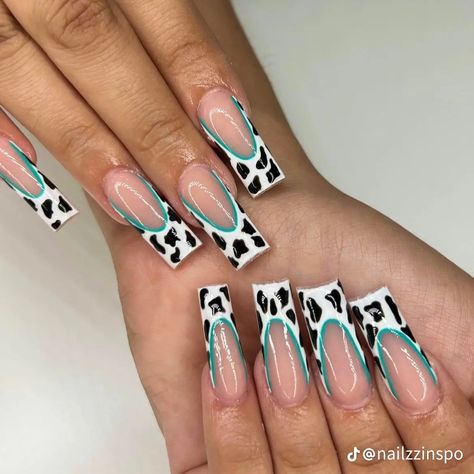 Cow Acrylic Nail Designs, Vaquero Nails, Blue Cow Print Nails Acrylic, Blue Cow Print Nails, Cowprint Nail Design, Cow Print Acrylic Nails, Teal Cow Print, Nail Designs Toenails, Blue Cow Print