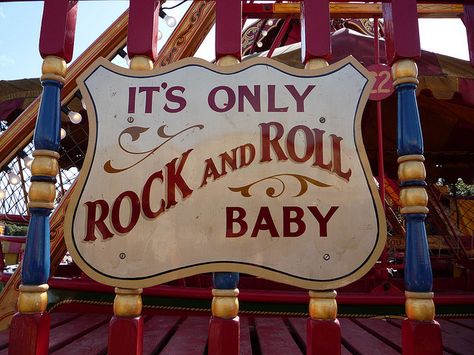 what else would it be? Rock And Roll Sign, Papa Roach, Rock Aesthetic, Live Rock, Rock Baby, Rock N’roll, I'm With The Band, Vintage Americana, Rory Gilmore