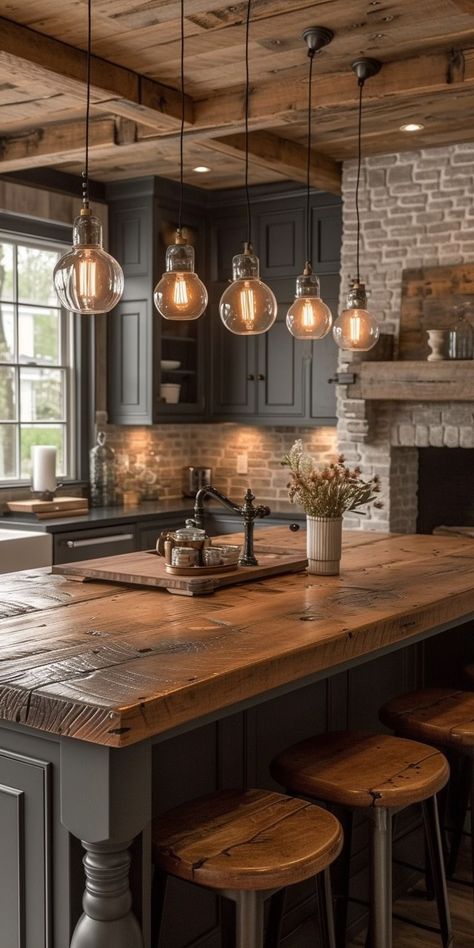 Elegant Country Home Decor, Kitchen Island Chandeliers, Gorgeous Farmhouse, Farmhouse Kitchen Island, Cabin House, Rustic Kitchen Design, Farmhouse Kitchen Design, Salon Ideas, Kitchen Inspiration Design