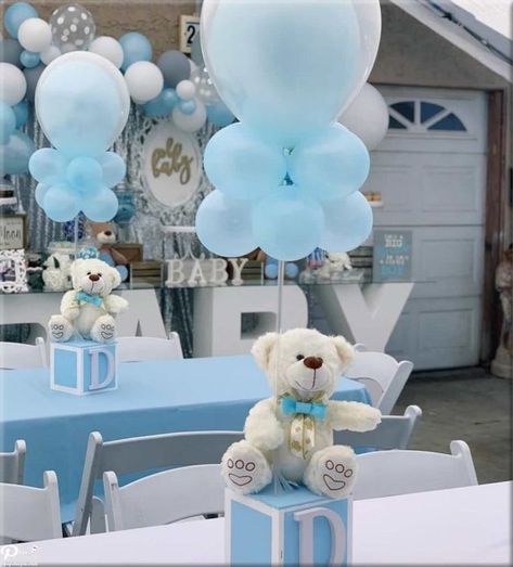 Baby Shower Balloon Garland, Teddy Bear Sitting, Teddy Bear Baby Shower Theme, Boy Baby Shower Centerpieces, Elephant Baby Shower Boy, Bear Baby Shower Theme, Bear Sitting, Idee Babyshower, Baby Shower Deco