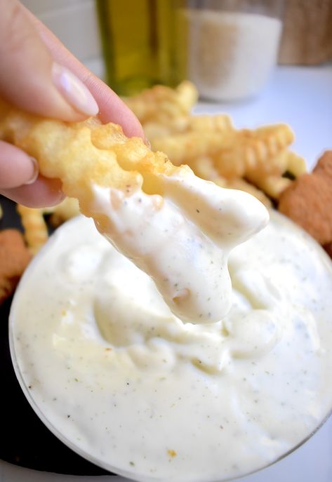 Easy Homemade Restaurant Style Ranch Dressing Ranch Dressing Aesthetic, Restaurant Ranch Dressing Hidden Valley, Hormonal Eating, Restaurant Ranch Recipe, Chili Honey Chicken, Restaurant Style Ranch, Restaurant Style Ranch Dressing, Restaurant Ranch Dressing, Restaurant Ranch