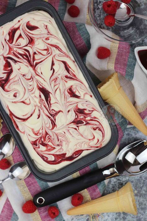 Easy Ice Cream Recipe Homemade, Raspberry Ripple Ice Cream, Best Homemade Ice Cream, Ice Cream Recipes Machine, Janes Patisserie, Easy Ice Cream Recipe, Pudding Ice Cream, Raspberry Ice Cream, Raspberry Ripple