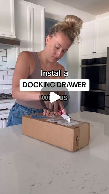 Docking Drawer™ on Instagram: "Power up your kitchen game! 🔌 

Discover how @christinelizabethhome added serious value to her home with Docking Drawer's innovative charging station. 

Outlet features 2 AC, 4 USB-A, and 2 fast-charging USB-C (pd) ports to connect up to 8 devices.

#SmartHome #DIY #kitchen #kitchenremodel #remodeledkitchen #kitchenorganization #organizedkitchen #kitchenhacks" Cool Charging Stations, Docking Drawer Kitchen, Charging Station Kitchen Island, Hidden Kitchen Command Center, In Drawer Charging Station, Charging Drawer Ideas, Outlet With Usb Port, Kitchen Charger Station Ideas, Hidden Plug Sockets Kitchen