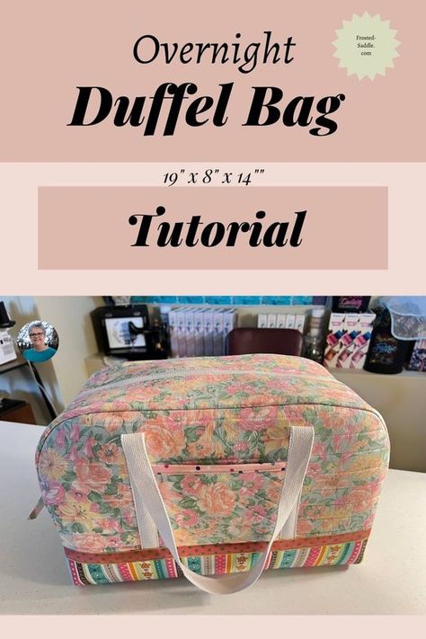 Sew an overnight duffel bag for yourself or for a nice gift, or heck, you could even sell them. How about a weekend getaway? Diy Sewing Projects Clothes, Overnight Bag Pattern, Duffle Bag Tutorial, Diy Duffle Bag, Duffel Bag Pattern, Weekender Bag Pattern, Vera Bradley Weekender Bag, Gifts To Sell, Duffle Bag Patterns