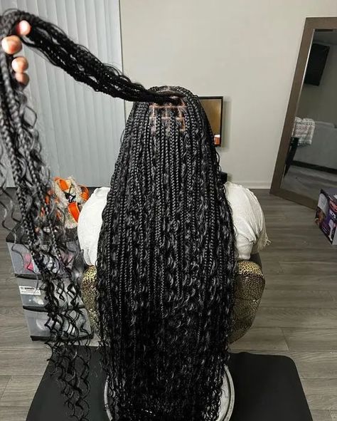 Boho Knotless Braids: All You Need to Know About This Hairdo Boho Knotless Braids, Boho Knotless, Braided Hairstyles For Black Women Cornrows, Bohemian Braids, Big Box Braids Hairstyles, Colored Braids, Goddess Braids Hairstyles, Cute Braided Hairstyles, Box Braids Hairstyles For Black Women