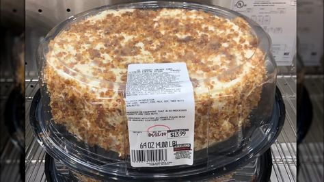 Costco's Seasonal Carrot Cake Has A Surprising Ingredient Carrot And Walnut Cake, Costco Cake, Cake Calories, Homemade Birthday Cakes, Walnut Cake, Dessert Dips, Carrot Cake Recipe, Toasted Walnuts, Just Cakes