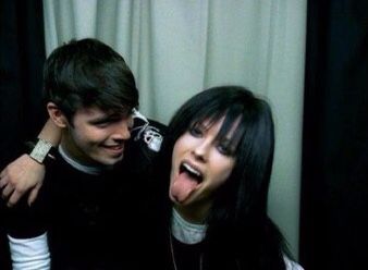 Princesa Emo, Emo Couples, Grunge Couple, The Best Damn Thing, The Love Club, Avril Lavigne, Emo Scene, Ramones