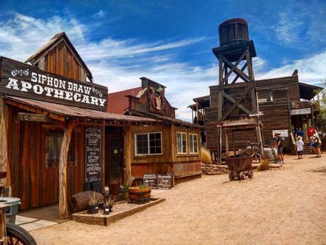 Cowboy Town Wild West, Old West Buildings, Old Mining Town, Wild West Architecture, Wild West Buildings, Wild West Saloon, Old West Decor, Goldfield Ghost Town, Wild West Town