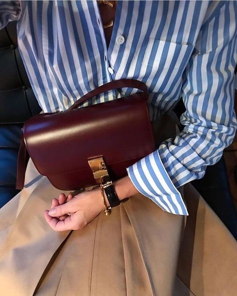 Celine Box Bag, Shirt Ootd, Celine Box, Burgundy Bag, Ootd Outfits, Looks Street Style, Style Crush, Tres Chic, 가을 패션