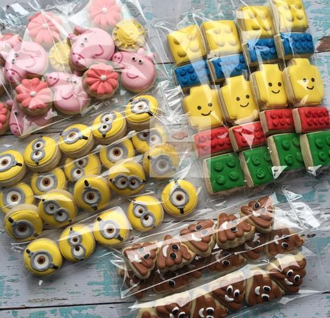 Bag Of Cookies, Mini Cookie Sets, Mini Sugar Cookies Decorated, Mini Royal Icing Cookies, Mini Decorated Cookies, Lego Cookies Decorated, Mini Cookies Decorated, Lego Cookies, Royal Frosting