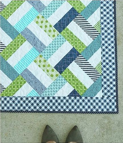 Colchas Quilting, Rail Fence Quilt, Quilting Digest, Lap Quilt Patterns, Jelly Roll Quilt Patterns, Quick Quilt, Scrappy Quilt Patterns, Quilt Square Patterns, Quilt Sewing Patterns