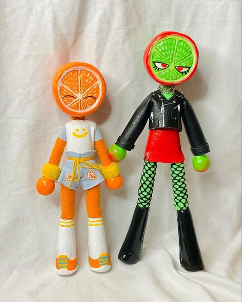 Strangegutz Dolls, Clay Art Doll, Toy Oc Art, Cute Clay Characters, Customized Dolls, Toy Making, Doll Customs, Aesthetic Toys, Doll Oc