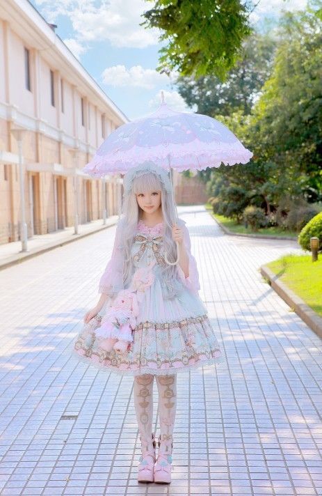 (3) if only i could wear something like this on a normal day and not be judged by everyone who'd see me. why isn't it socially acceptable to wear such … | Pinteres… Bittersweet Lolita, Kawaii Lifestyle, Japanese Lolita Fashion, 일본 패션, Japan Kawaii, Kawaii Things, Harajuku Girls, Lolita Outfits, Japanese Street