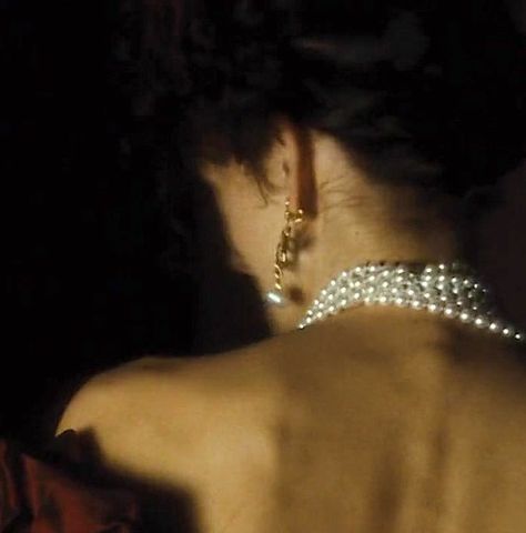 sandra༄ on Twitter: "anna karenina (2012)… " 1920s Aesthetic, A Night At The Opera, Anna Karenina, Dark Feminine Aesthetic, Keira Knightley, The Great Gatsby, Feminine Aesthetic, Old Money Aesthetic, 인물 사진