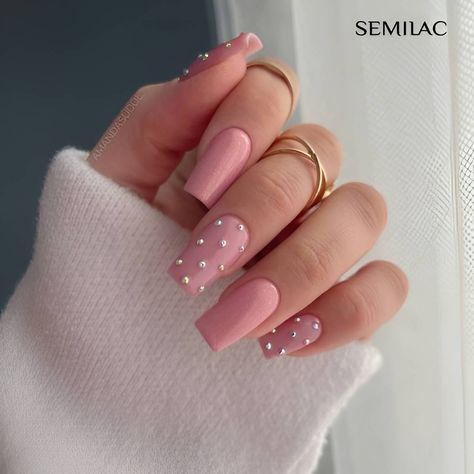 Pink Nail Inspo, Baby Pink Nails, Basic Nails, Classy Acrylic Nails, Pink Nail Designs, Pink Nail, Diamond Nails, Pink Acrylic Nails, Homecoming Nails