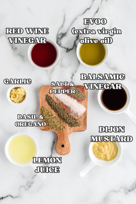 Diy Mediterranean Salad Dressing, Salad Dressing Recipes Italian, How To Make Homemade Italian Dressing, Healthy Zesty Italian Dressing, Authentic Italian Dressing, Homemade Italian Dressing Healthy, Diy Zesty Italian Dressing, Salad Dressing Recipes Low Calorie, Basaltic Vinegar Dressing